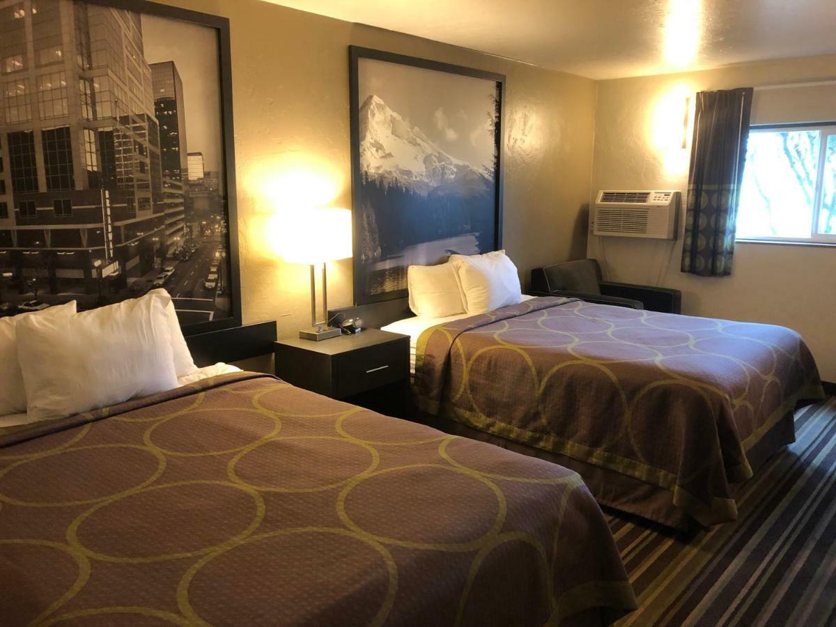 Hotel Super 8 By Wyndham Portland Airport Exteriér fotografie
